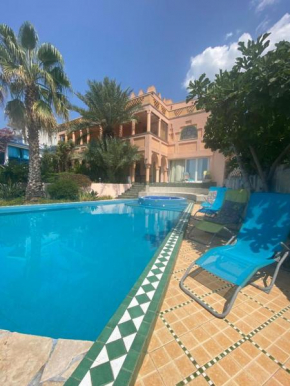 Гостиница Vila Marocana  Добра Вода